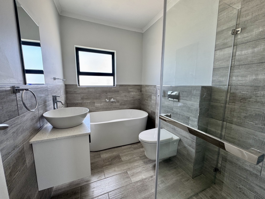 4 Bedroom Property for Sale in Sandown Western Cape